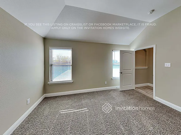 1729 Bertino Way — Photo 10