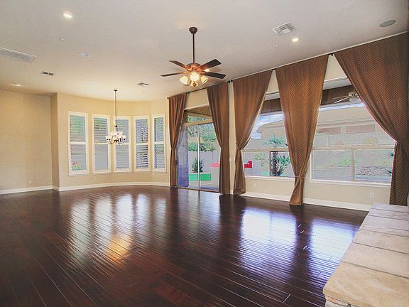 4th image of 7952 E Quill Ln