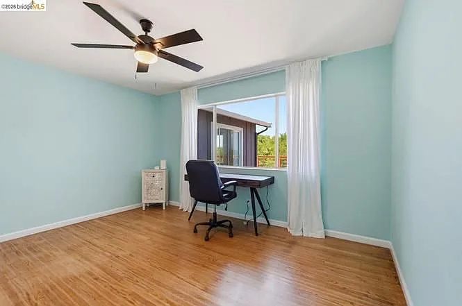 2269 Cypress Ave — Photo 20