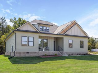 181 Ginger Lake Dr, Rock Spring, GA 30739