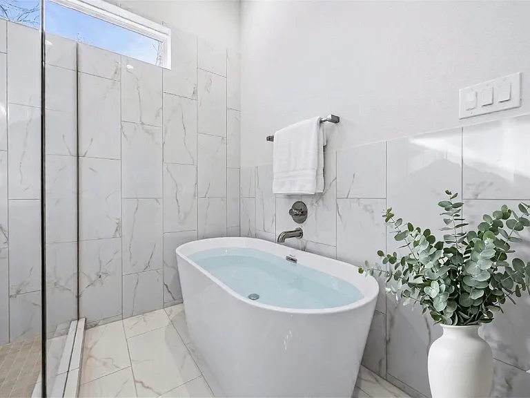 6108 De Campo St — Photo 6