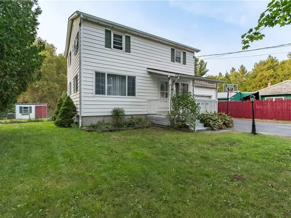 24747 Sanford Corners Rd, Calcium, NY 13616