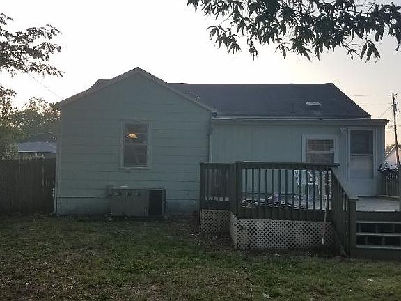 2nd image of 1405 Adonna Ln
