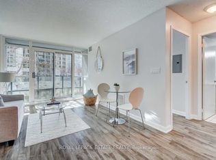 600 Fleet St #223, Toronto, ON M5V 1B7