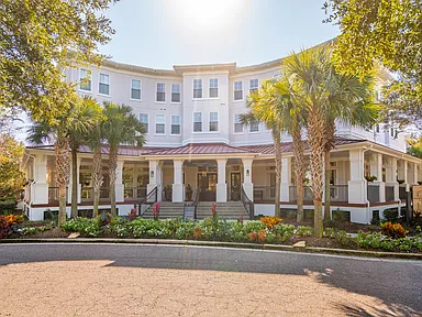 Daniel Island Village Apartments