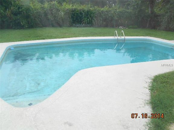 3rd image of 12933 Lois Ave