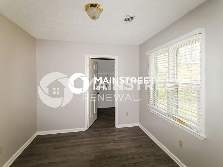 WM - Breakfast Nook