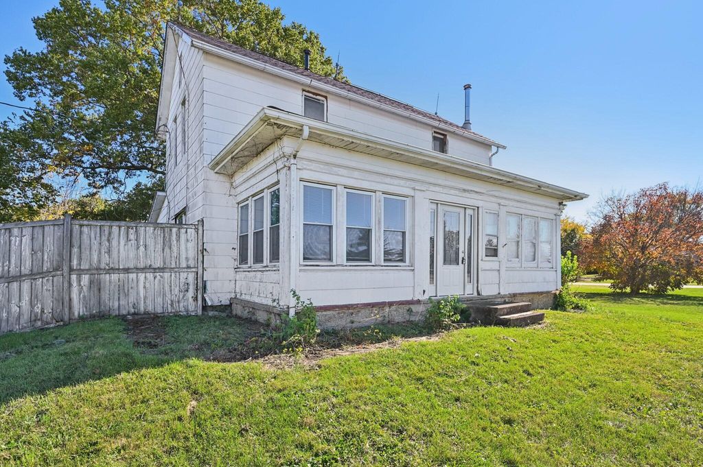 Real estate listing image