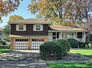 5-16 Karl St, Fair Lawn, NJ 07410