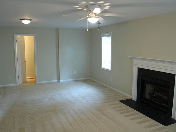 Family room 2