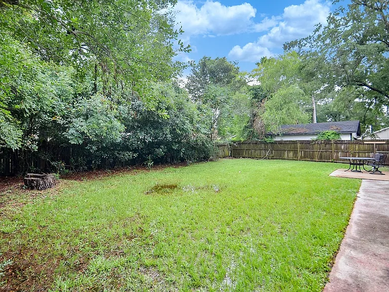 9903 Bromel Station St — Photo 33