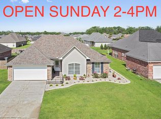 5163 Hemingway Dr, Darrow, LA 70725