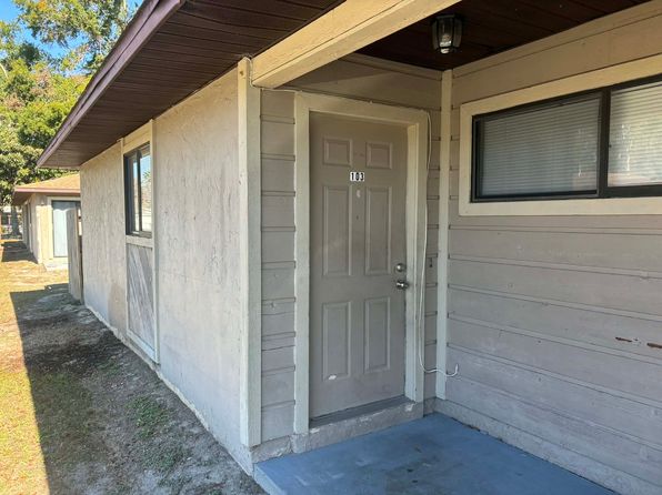 3855 NW Huntsboro St #103