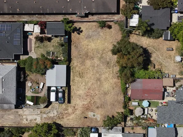 131 Trevethan Ave, Santa Cruz, CA 95062