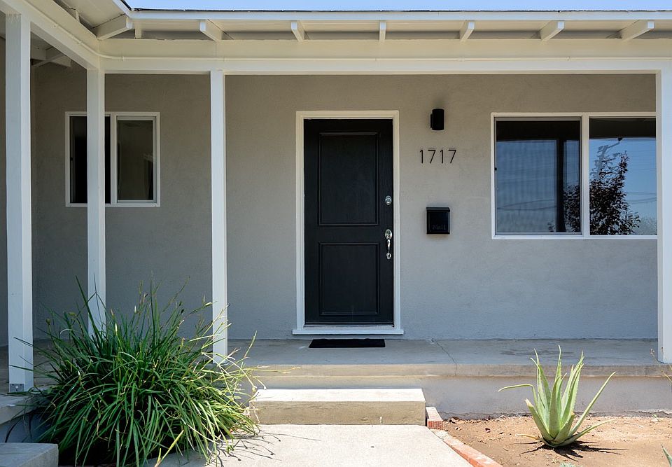 1st image of 1717 N Avenue 45