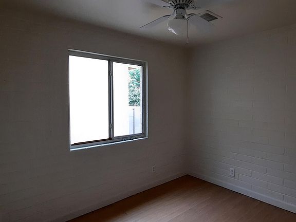 5th image of 805 E Garfield St #4