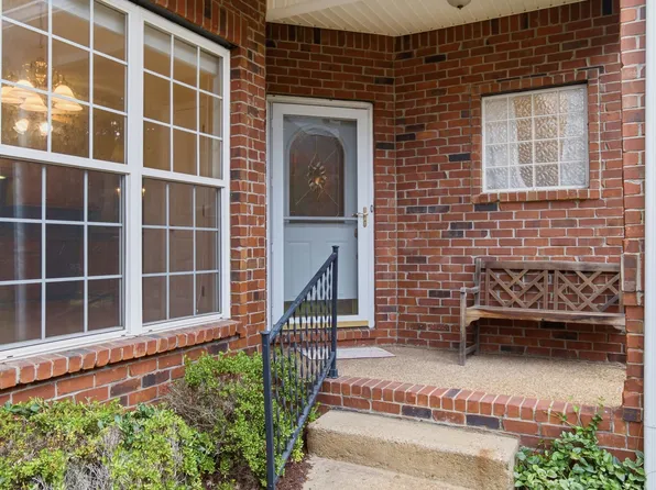 231 Green Harbor Rd APT 63, Old Hickory, TN 37138