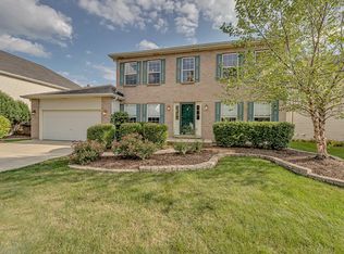 996 Asbury Dr, Aurora, IL 60502