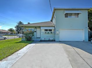 8 Daphne Ct, East Palo Alto, CA 94303