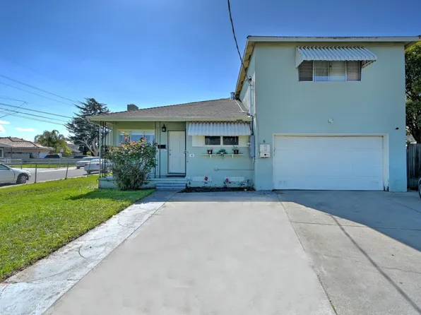 8 Daphne Ct, East Palo Alto, CA 94303
