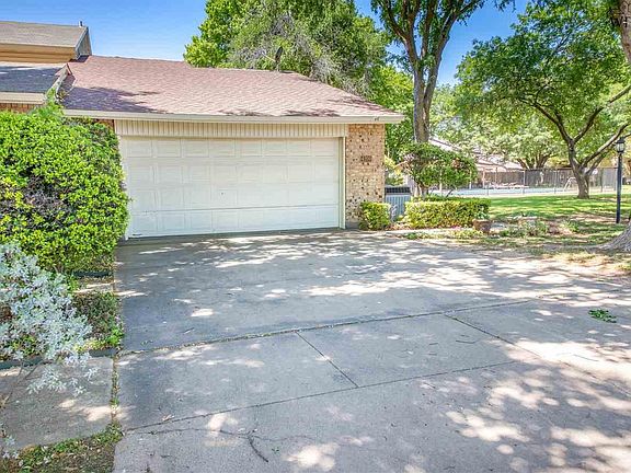 2nd image of 4200 Picasso Dr