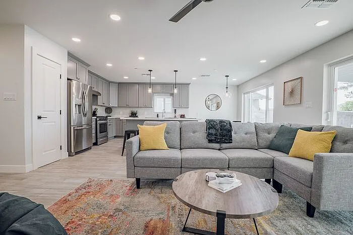 8626 E Plaza Ave — Photo 1