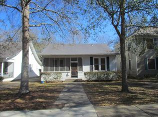 821 N 5th Ave, Laurel, MS 39440