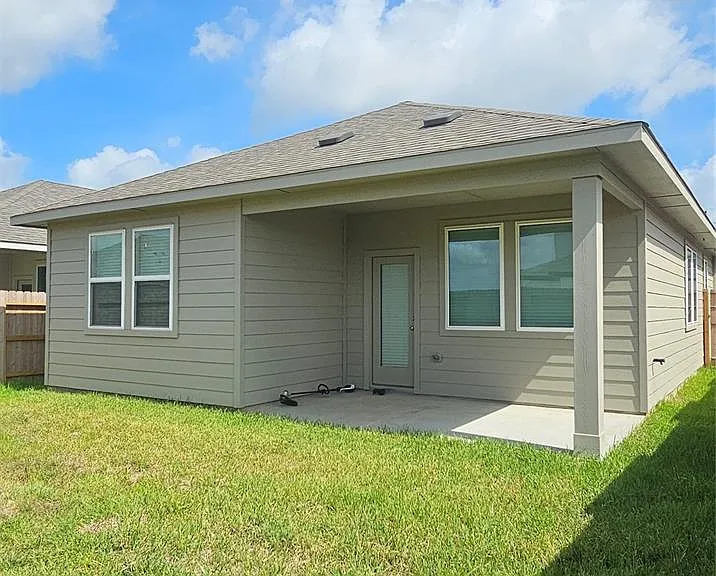 29215 Farmhouse Estates Dr — Photo 24