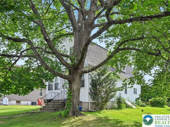 820 Gilly Ave, Bethlehem, PA 18015