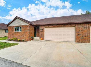 619 Neela Dr, Van Wert, OH 45891