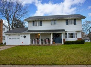 2312 Council Oak Dr, South Bend, IN 46628