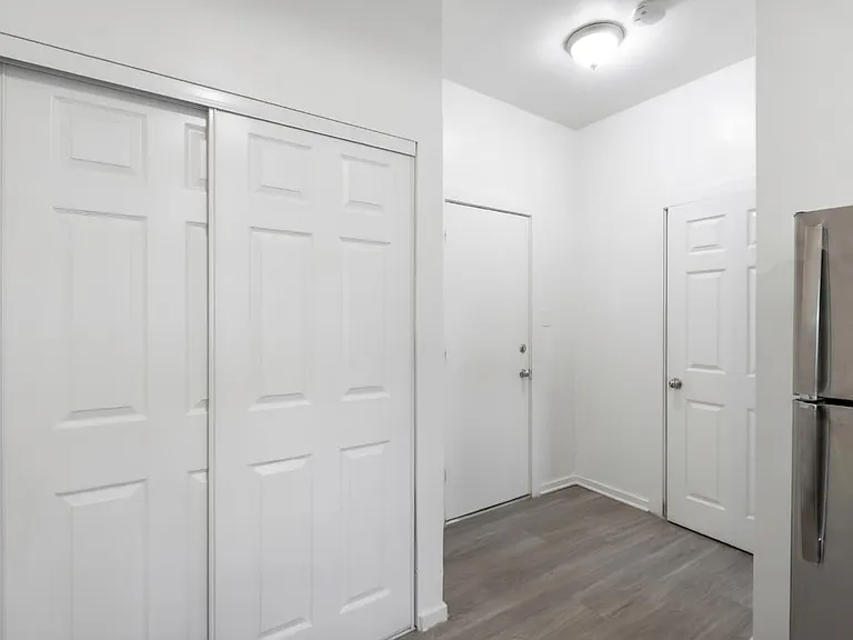 2622 S Brighton Ave #12-1/2 — Photo 7
