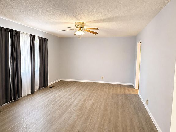 5th image of 908 Kevin Ct