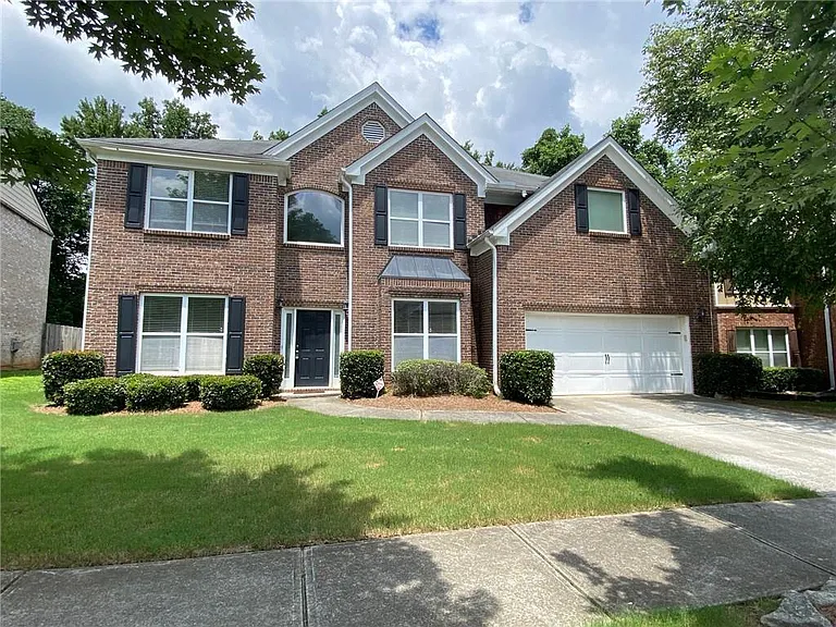 2146 Peach Shoals Cir — Photo 1