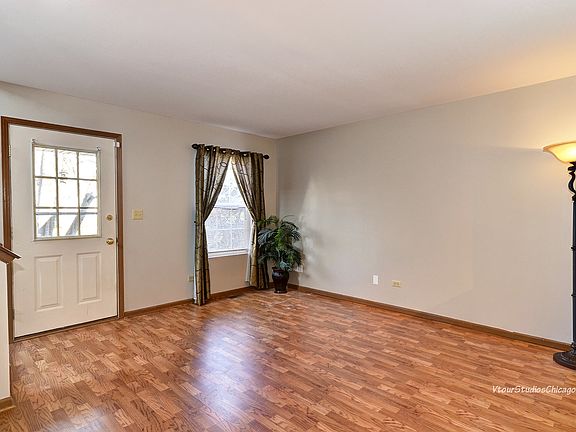 5th image of 2334 Woodhill Ct