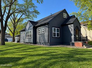 809 N Broadway St, Watertown, SD 57201