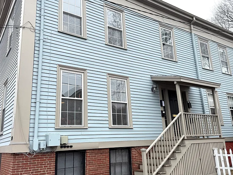 119 Brackett St #1F — Photo 2