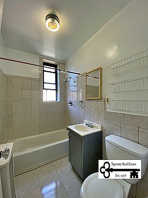 4th image of 34-10 33rd St #B5
