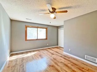 4463 Cinnamon Ridge Cir #1, Saint Paul, MN 55122
