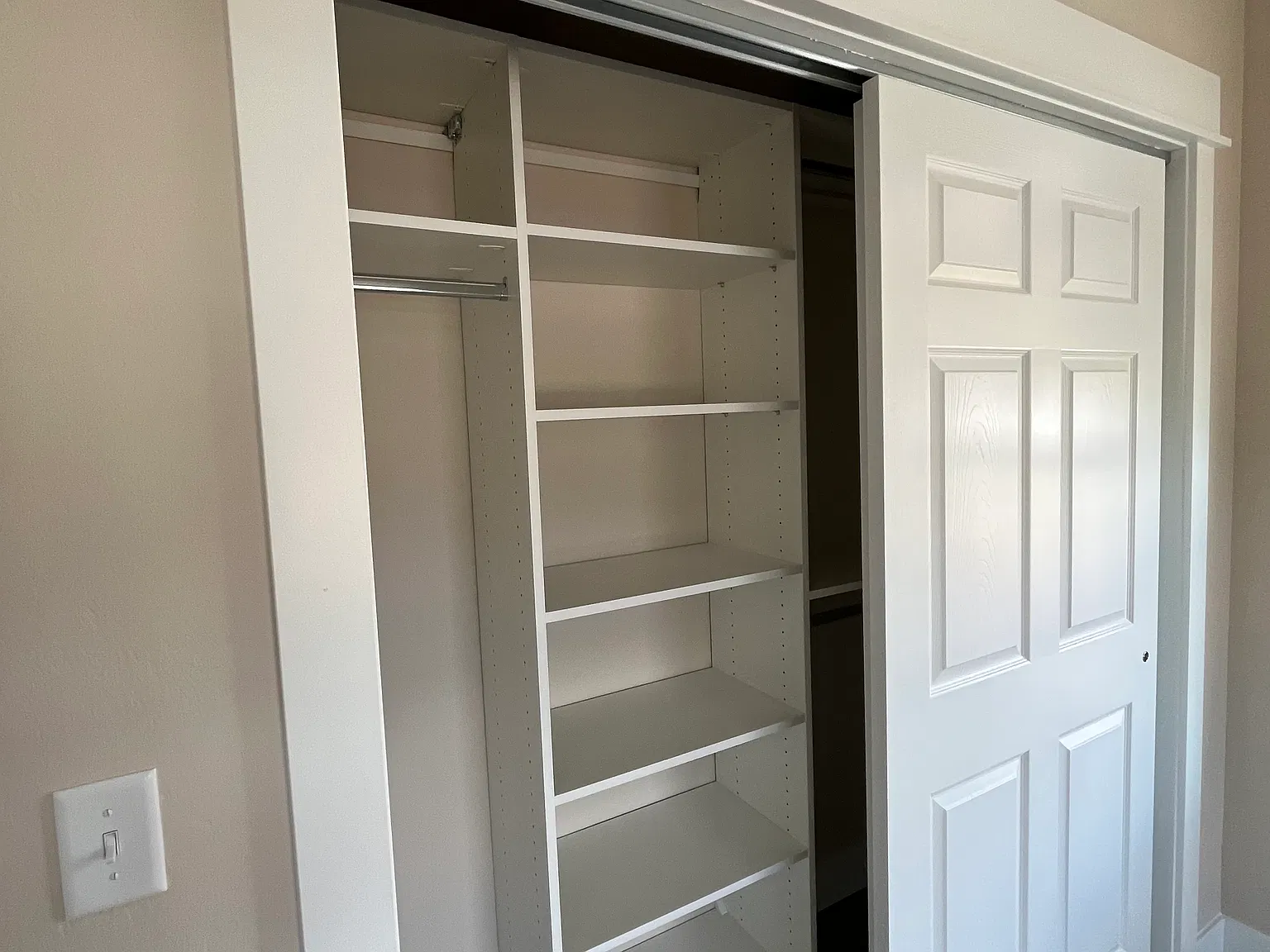 3 bed, 2058 sqft, $3,500 — Photo 3