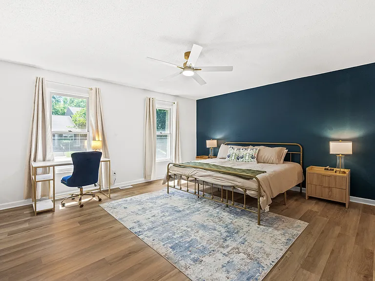 77 Forest Oaks Dr — Photo 3