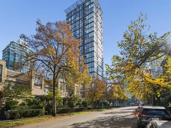 1723 Alberni St #1807, Vancouver, BC V6G 3G9