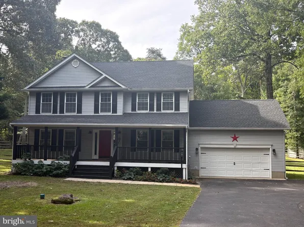 2025 Dasher Dr, Lusby, MD 20657