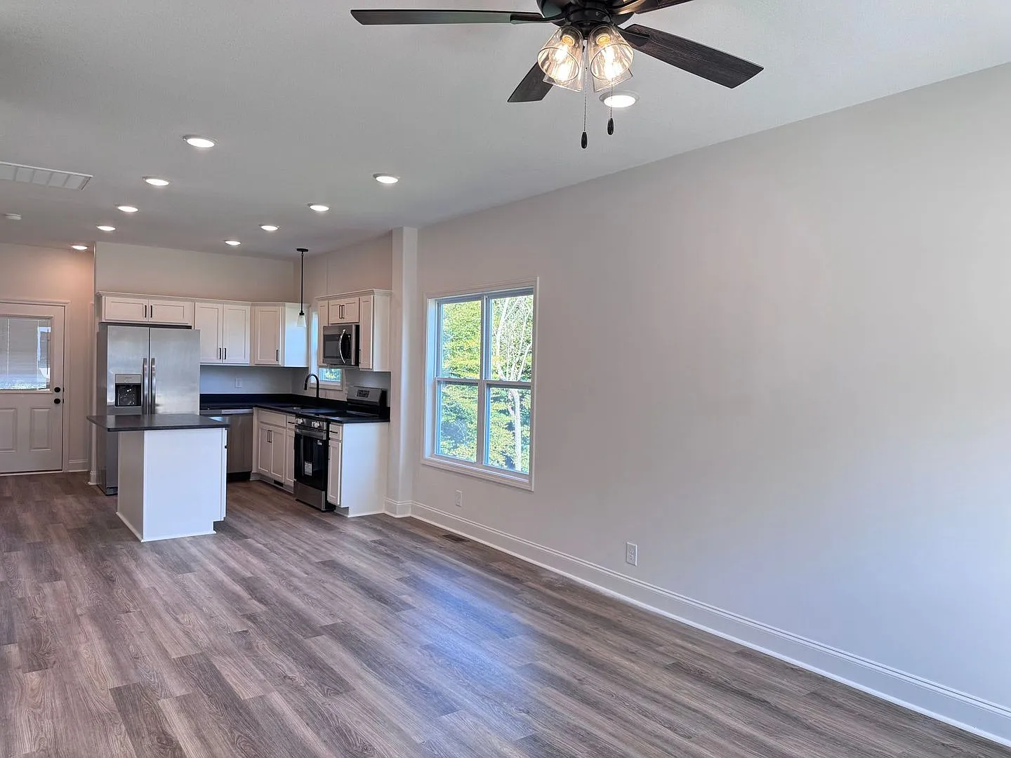 Embrace Country Living! Stunning, Brand-New 3-Bed, 2.5-Bath Home — Photo 4