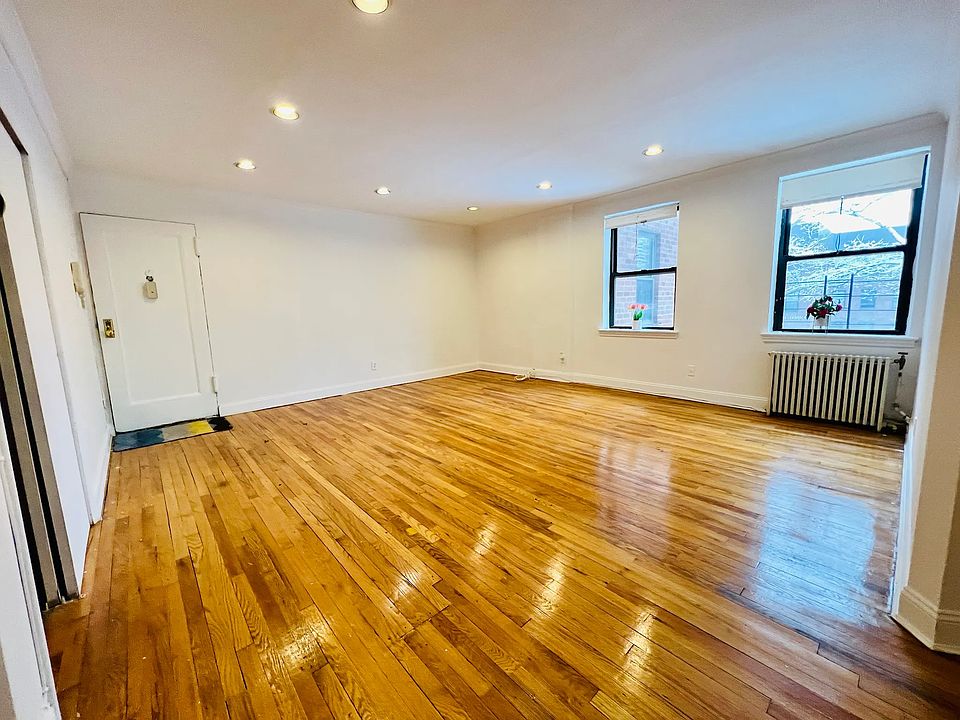 1st image of 215-20 47th Ave #2C