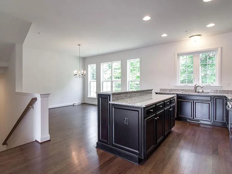 2141 Red Fox Dr — Photo 5