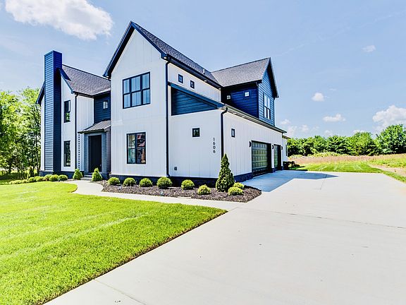 3rd image of 1606 Martha Washington Way Lot 50