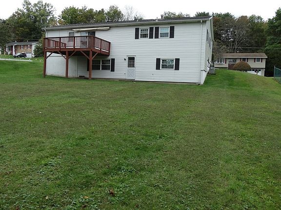 4th image of 455 Leon Dr