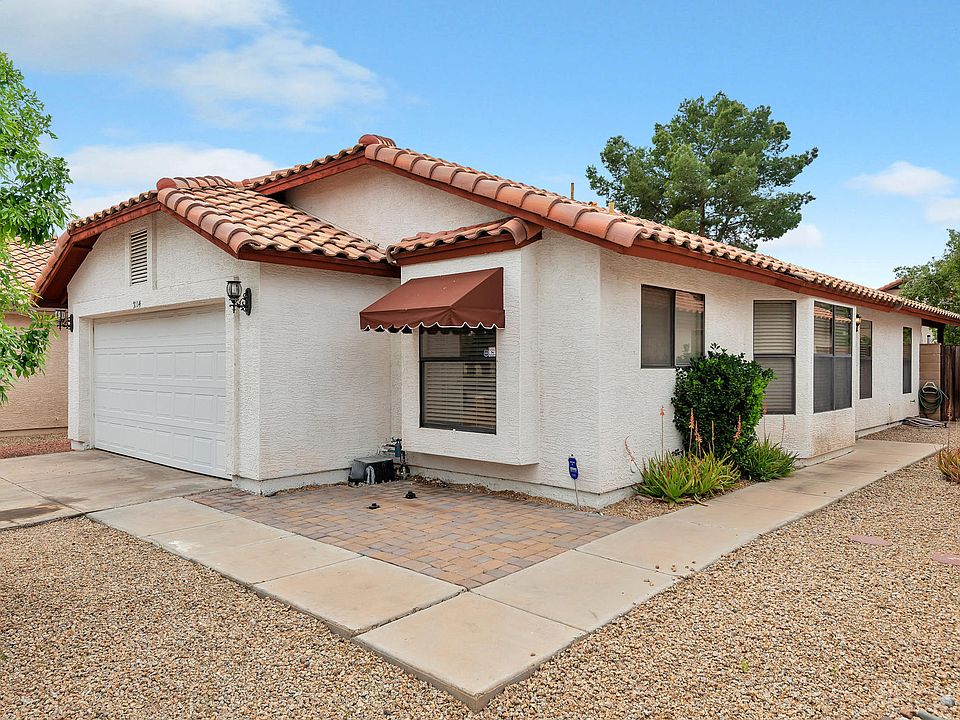 1st image of 3114 N 115th Ln