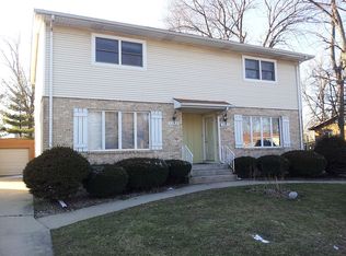 9632 Erie St, Highland, IN 46322